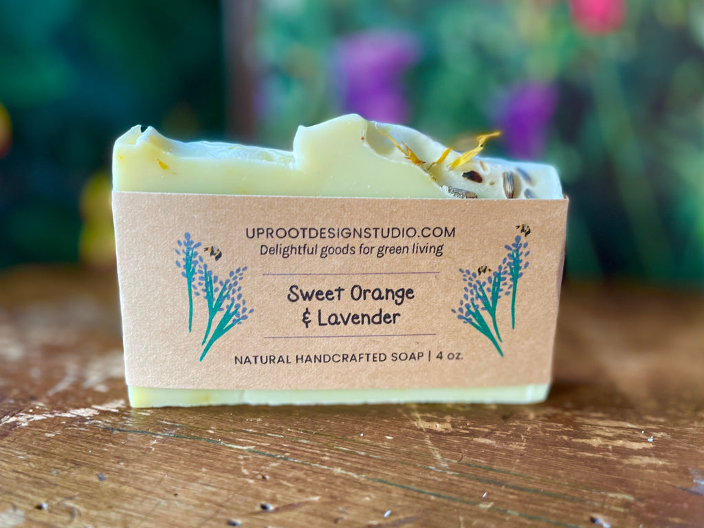 Handmade Scented Soap w. Foraged, Natural, Organic Ingredients for a Refreshing Spa Experience (Assorted)