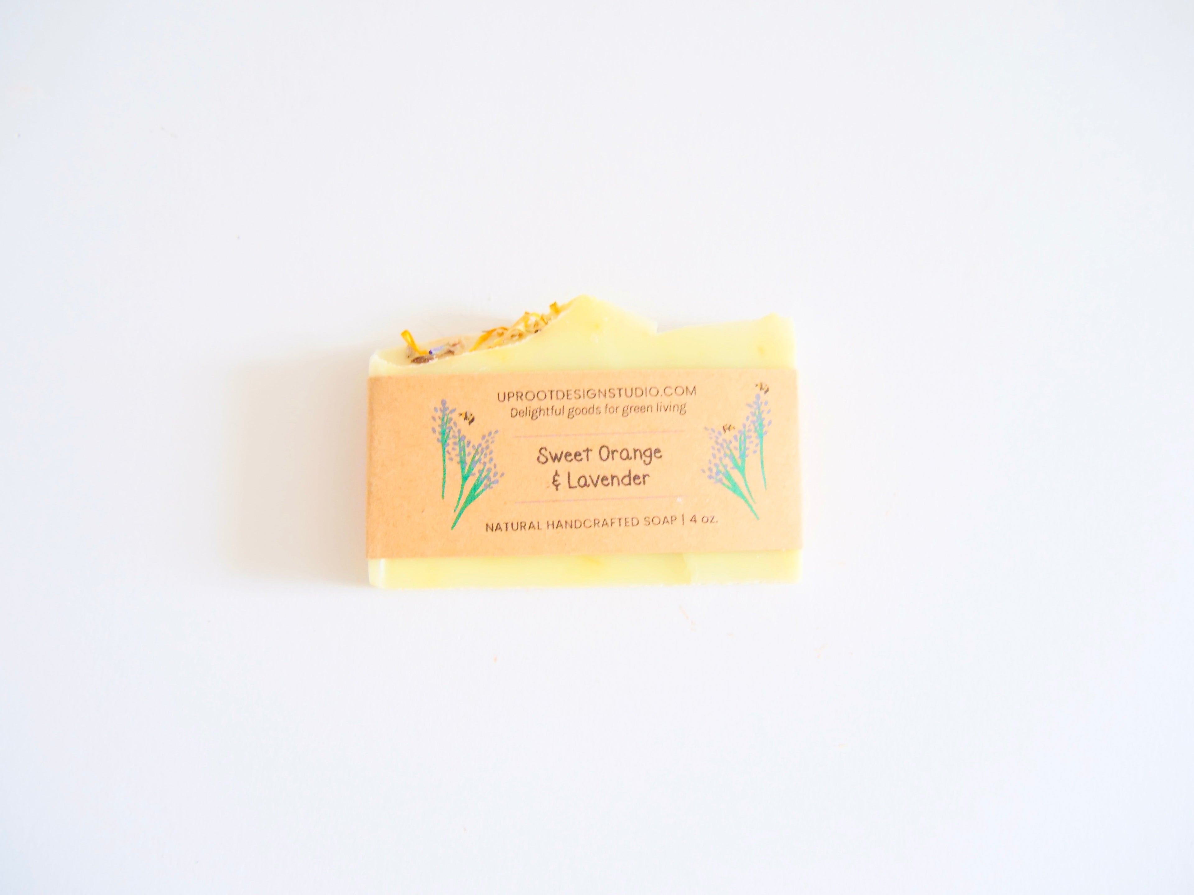 Handmade Scented Soap w. Foraged, Natural, Organic Ingredients for a Refreshing Spa Experience (Assorted)